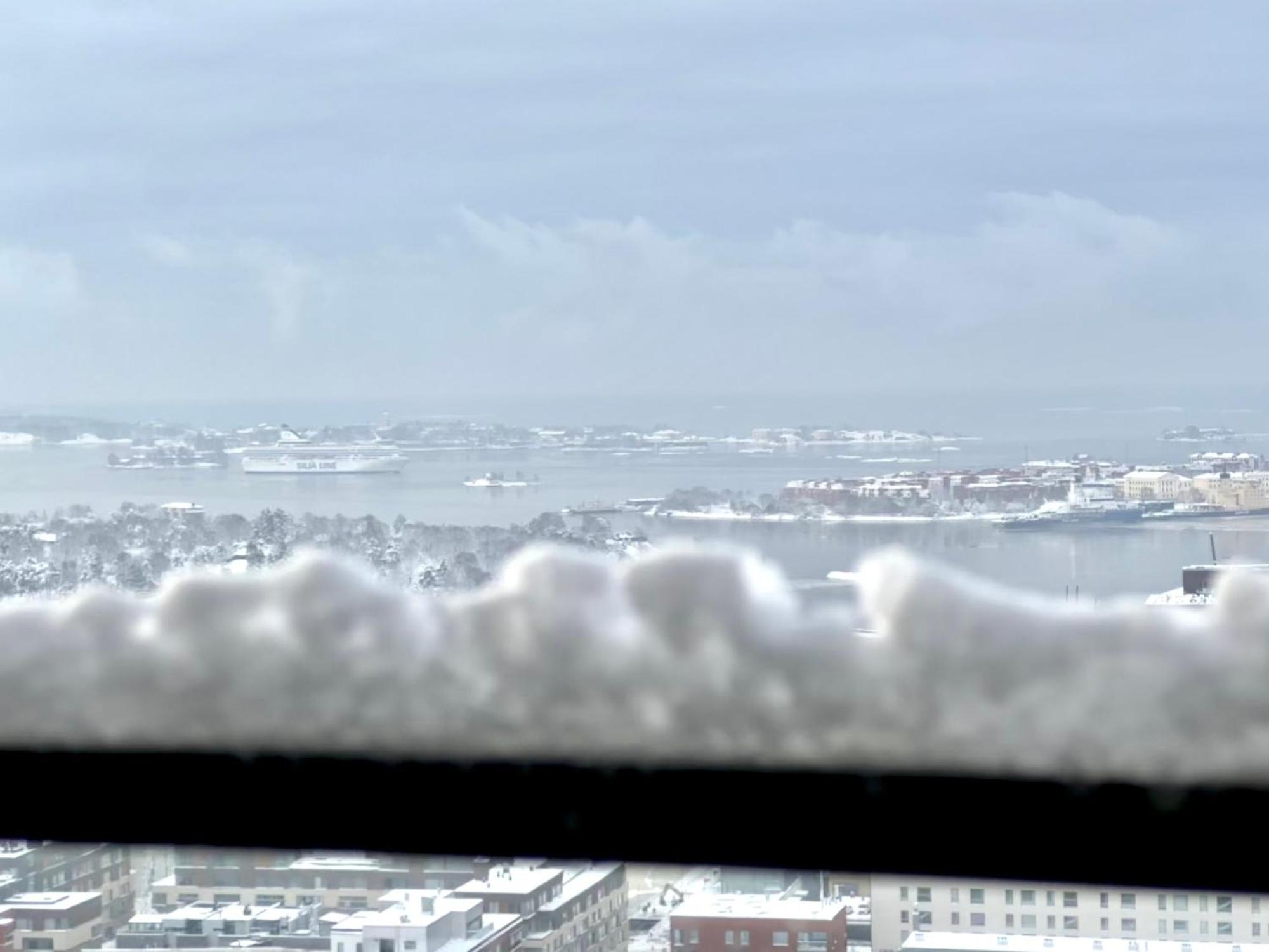 Luxury Skyscraper With Amazing View Over Apartment Helsinki