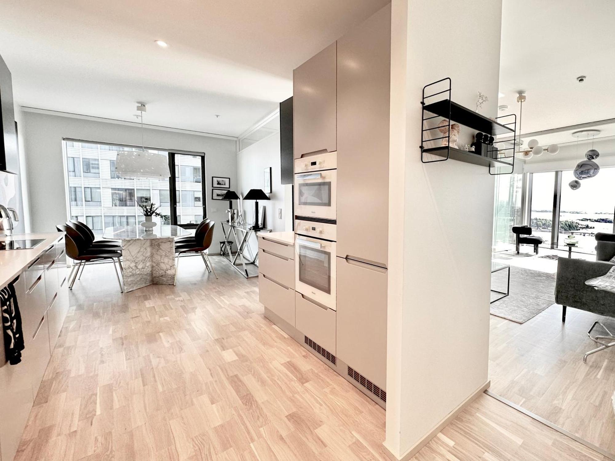 Luxury Skyscraper With Amazing View Over Apartment Helsinki